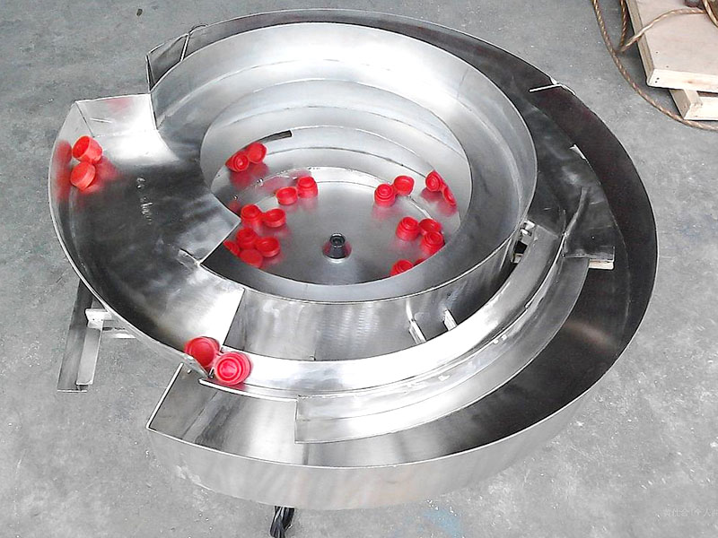 瓶盖振动盘好不好？